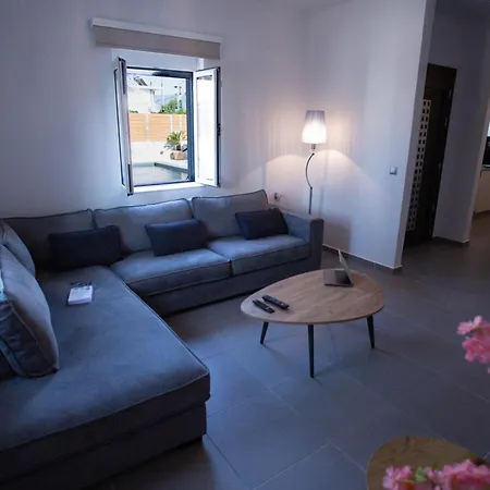 Be Crete - Del Sol Villa La Canea